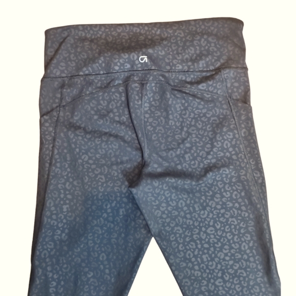 GapFit High Rise Recycled Power Lustre 7/8 Length Legging - Picture 8 of 8